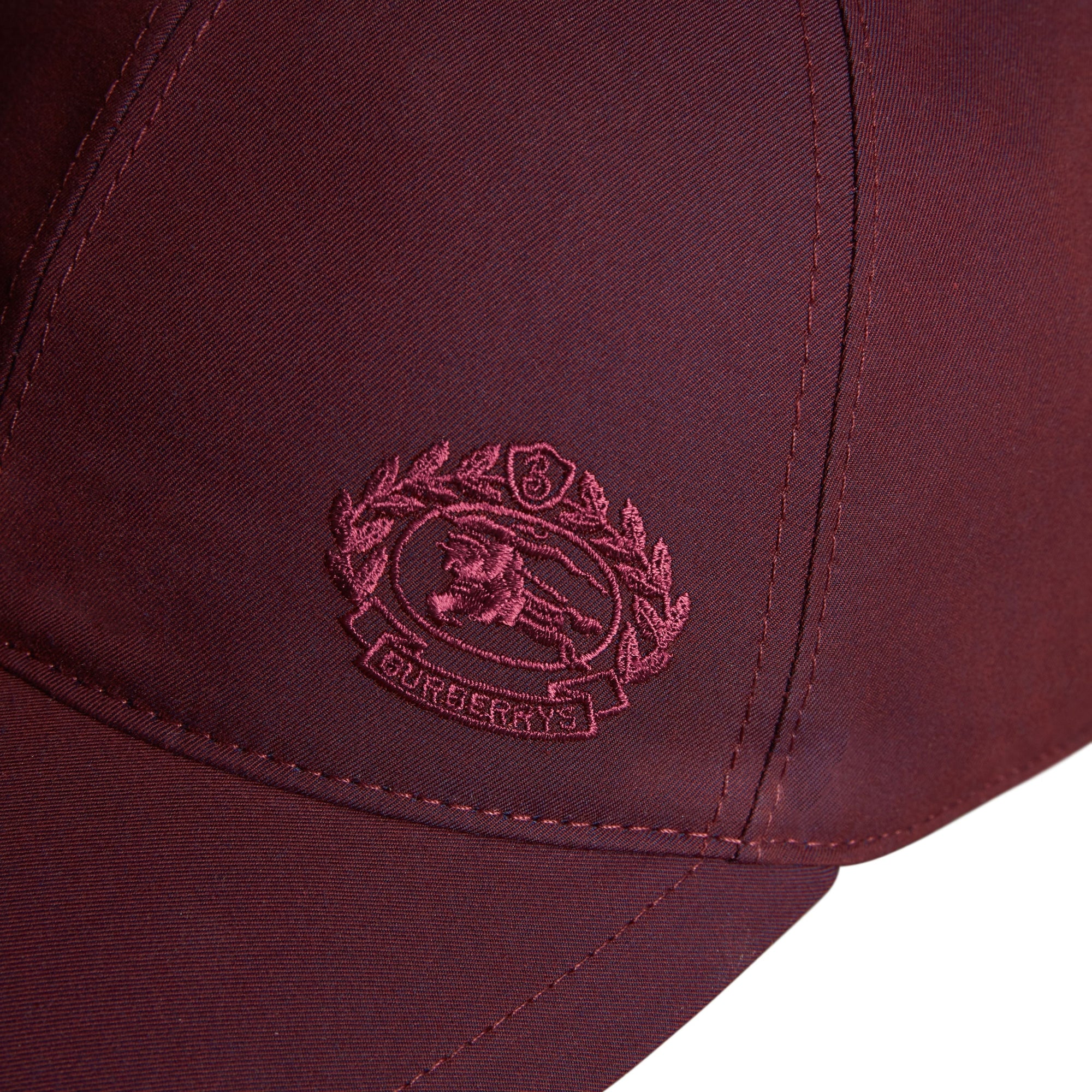 Casquette à logo d'archive - Boysenberry