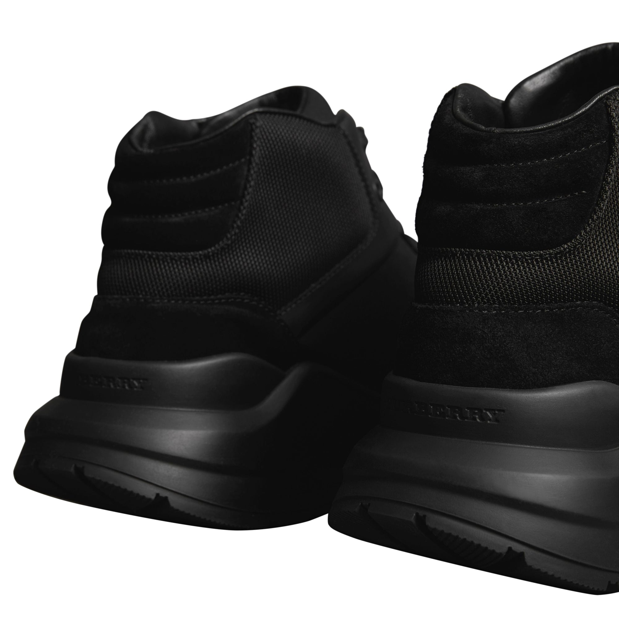 Sneakers montantes en cuir velours - Black & Black