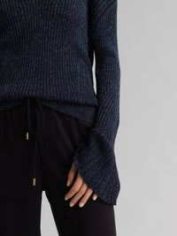 Pull col V paillettes - Shiny Blue