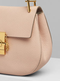 Sac porté épaule Drew en cuir - Cement Pink