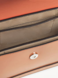 Pochette Faye à bandoulière en cuir - Canyon