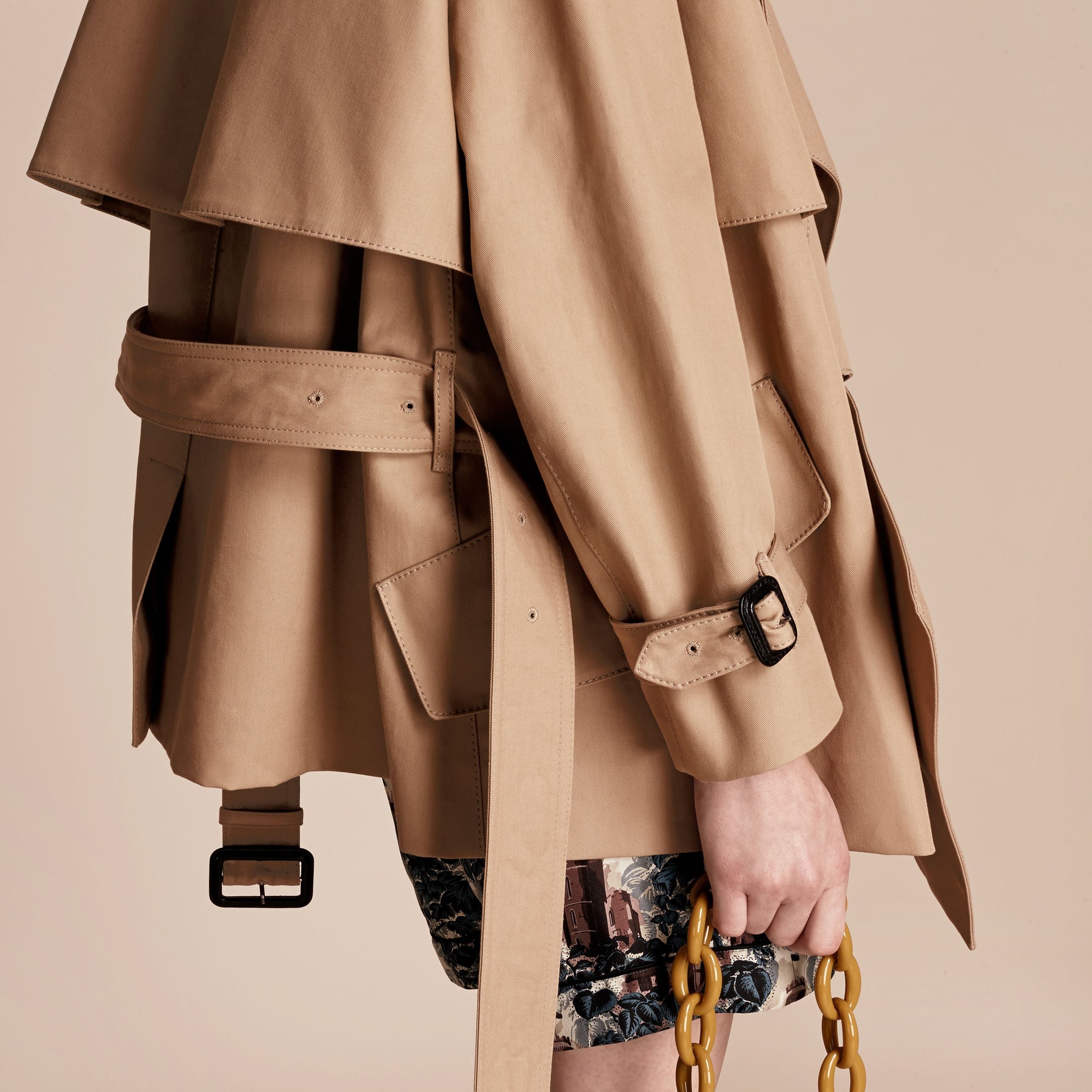 Trench-coat court déconstruit en gabardine de coton - Honey