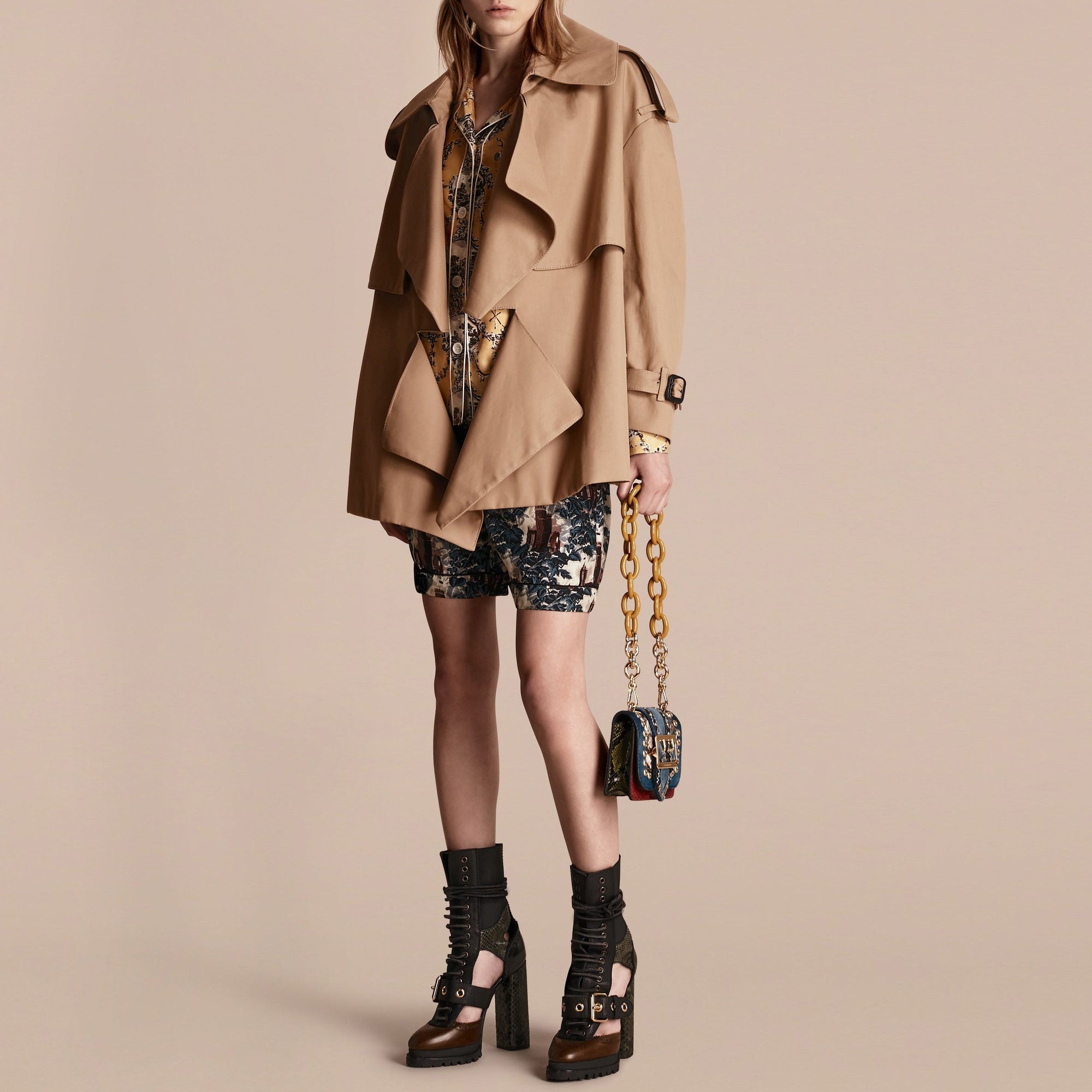 Trench-coat court déconstruit en gabardine de coton - Honey