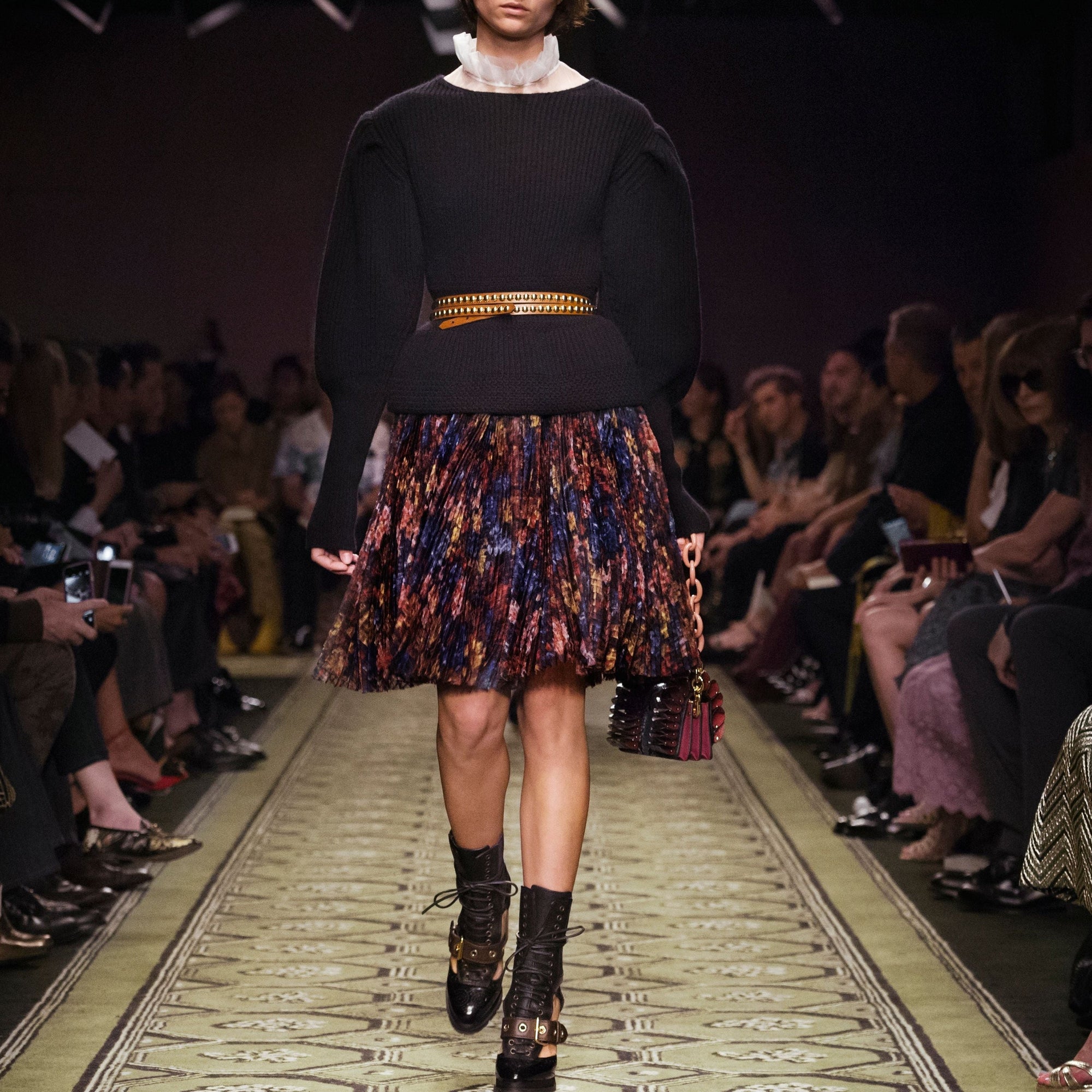 Pull en laine et cachemire à manches bouffantes - Black