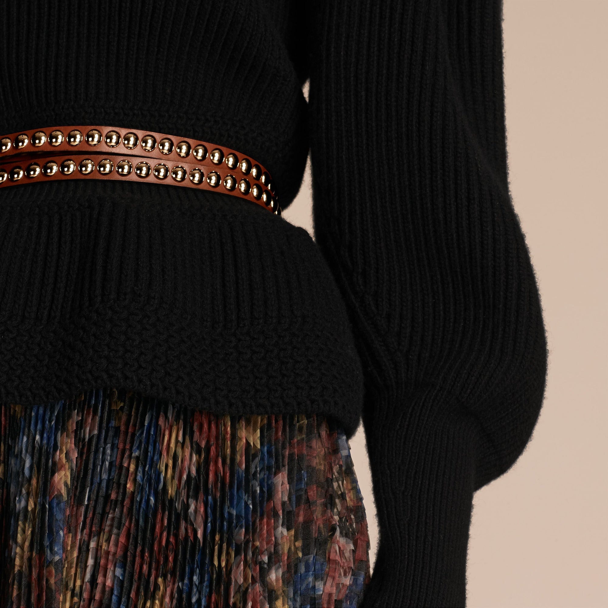 Pull en laine et cachemire à manches bouffantes - Black