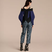 Pull en laine et cachemire à épaules dénudées - Navy & Black
