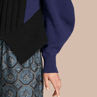 Pull en laine et cachemire à épaules dénudées - Navy & Black