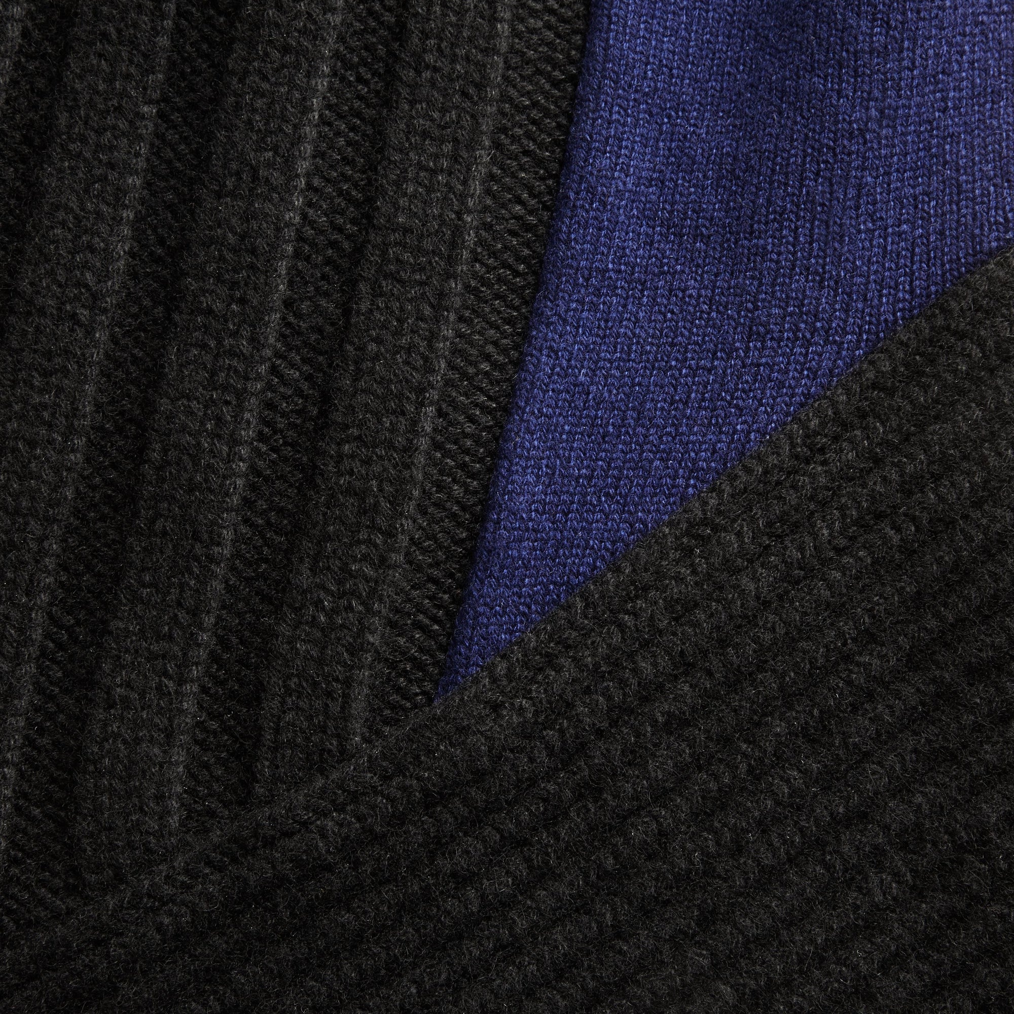 Pull en laine et cachemire à épaules dénudées - Navy & Black