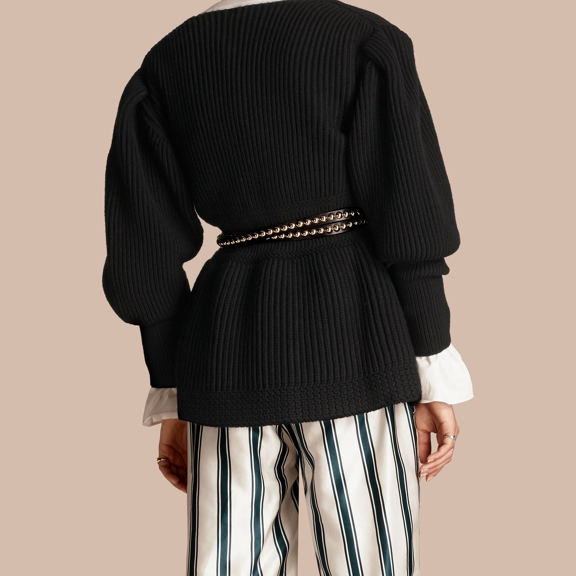 Cardigan en laine et cachemire à manches bouffantes - Black