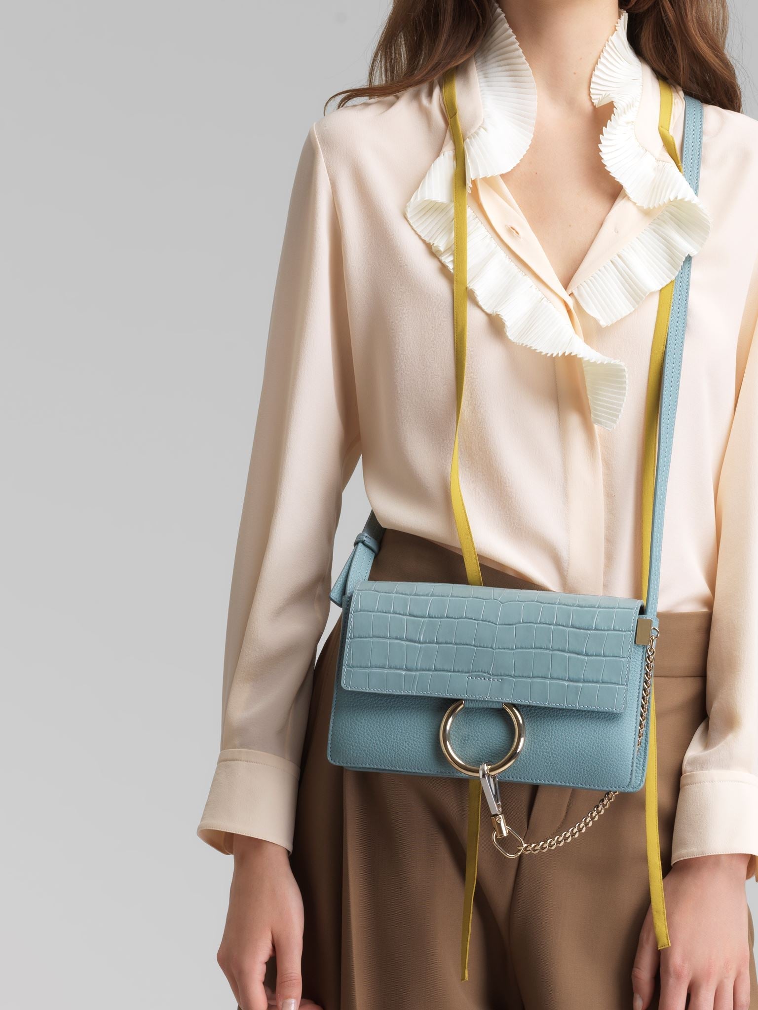 Petit sac porté épaule Faye en cuir - Faded Blue