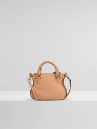 Mini sac Marcie en cuir à petite grain - Fleur de Pêche