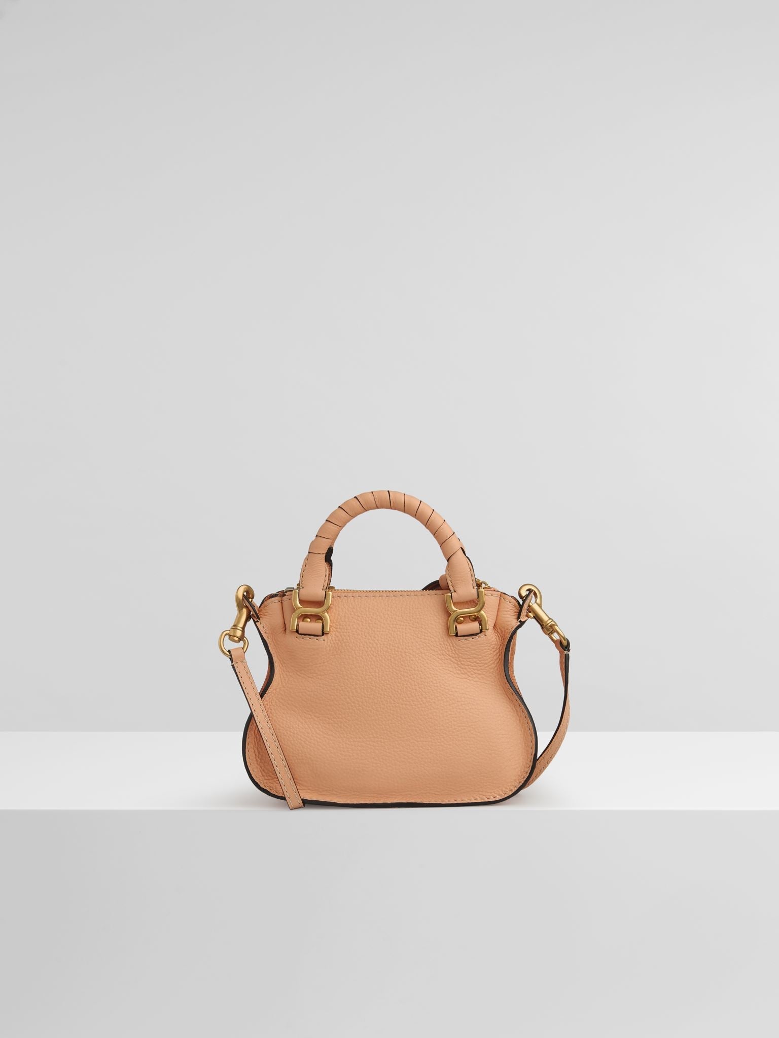 Mini sac Marcie en cuir à petite grain - Fleur de Pêche
