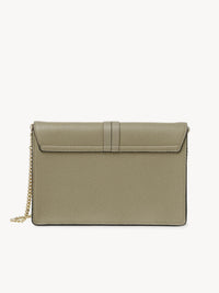 Sac pochette à chaine Alphabet en cuir - Slate Green