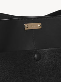 Sac seau Key en cuir lisse et grainé - Black