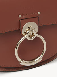 Petit sac Tess à bandoulière en cuir - Sepia Brown