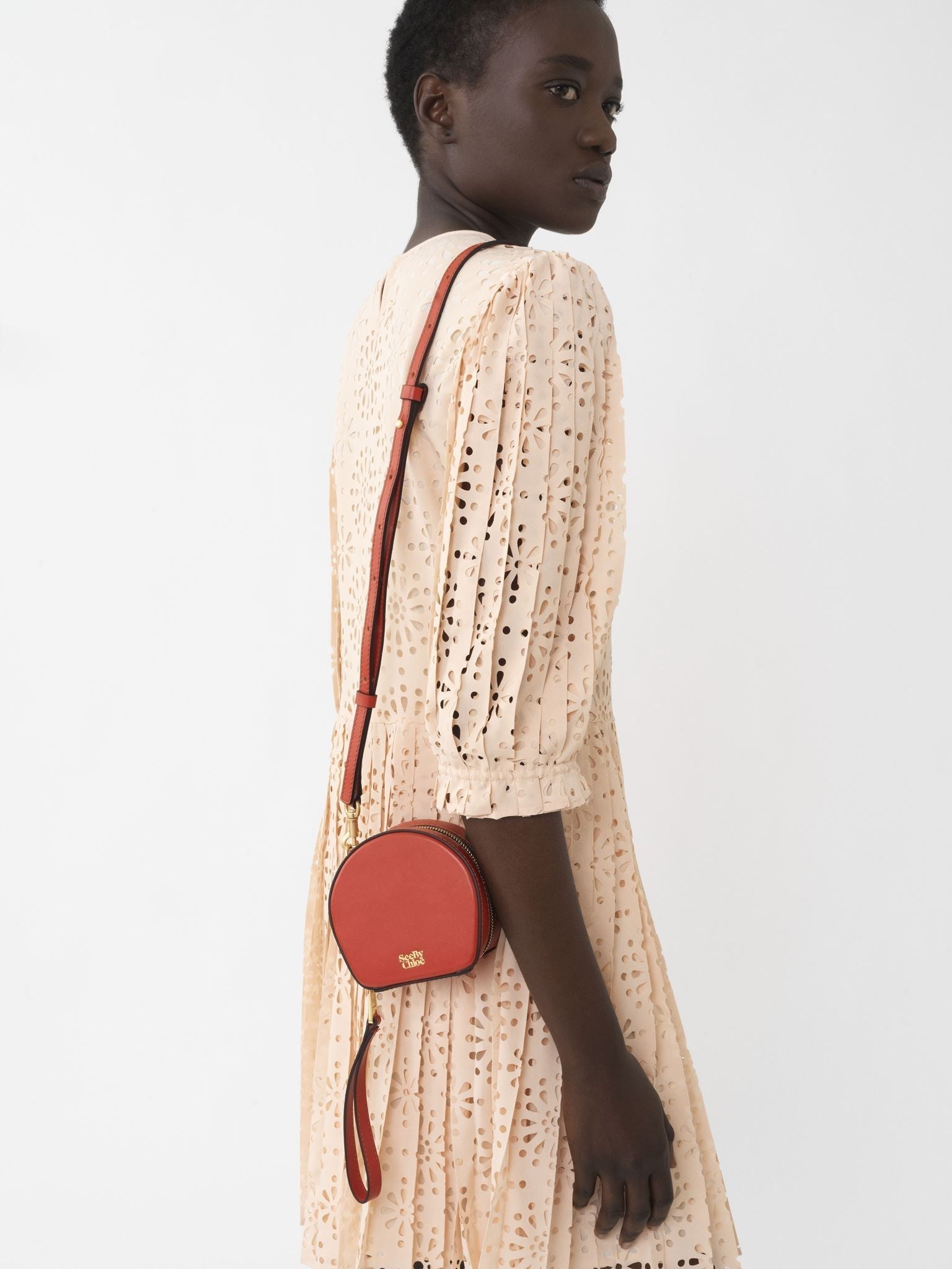 Mini sac porté épaule Shell en cuir - Earthy Red