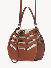 Petit sac seau Kayan en cuir - Caramel
