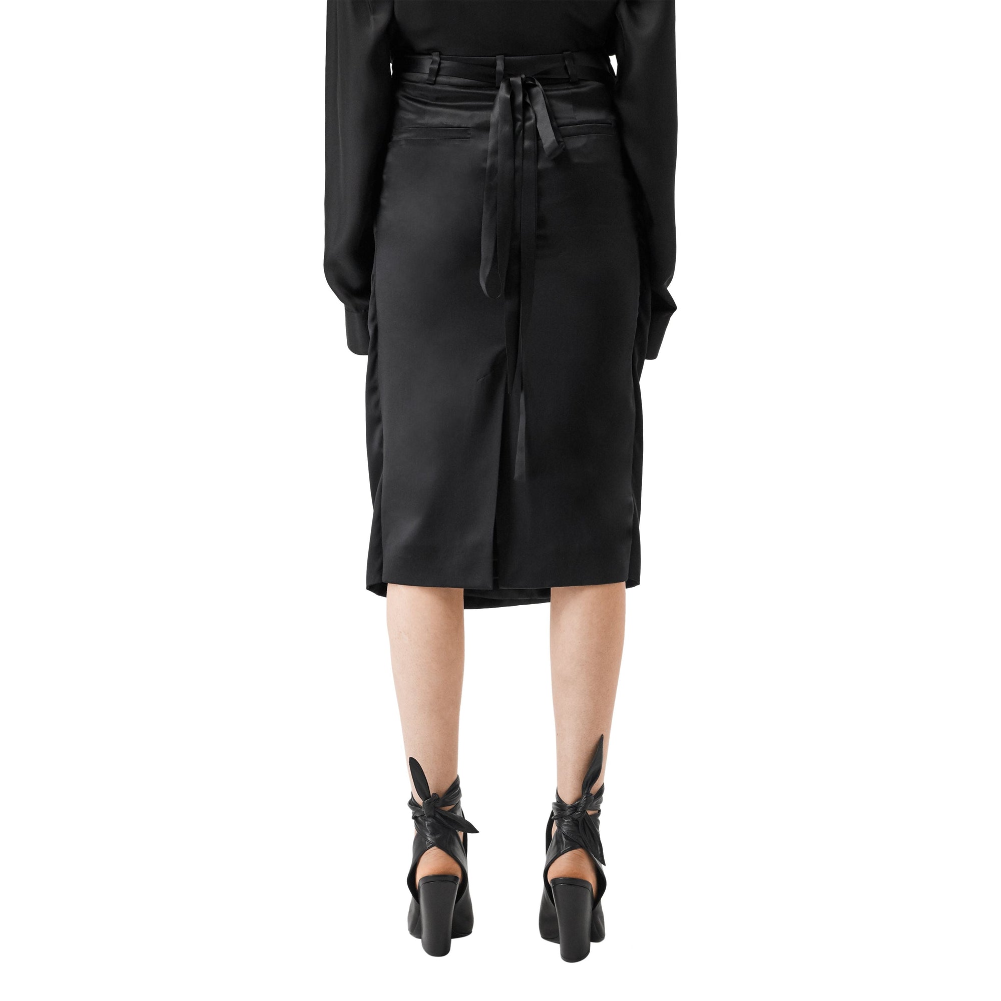 Jupe à rabat en satin de soie - Black