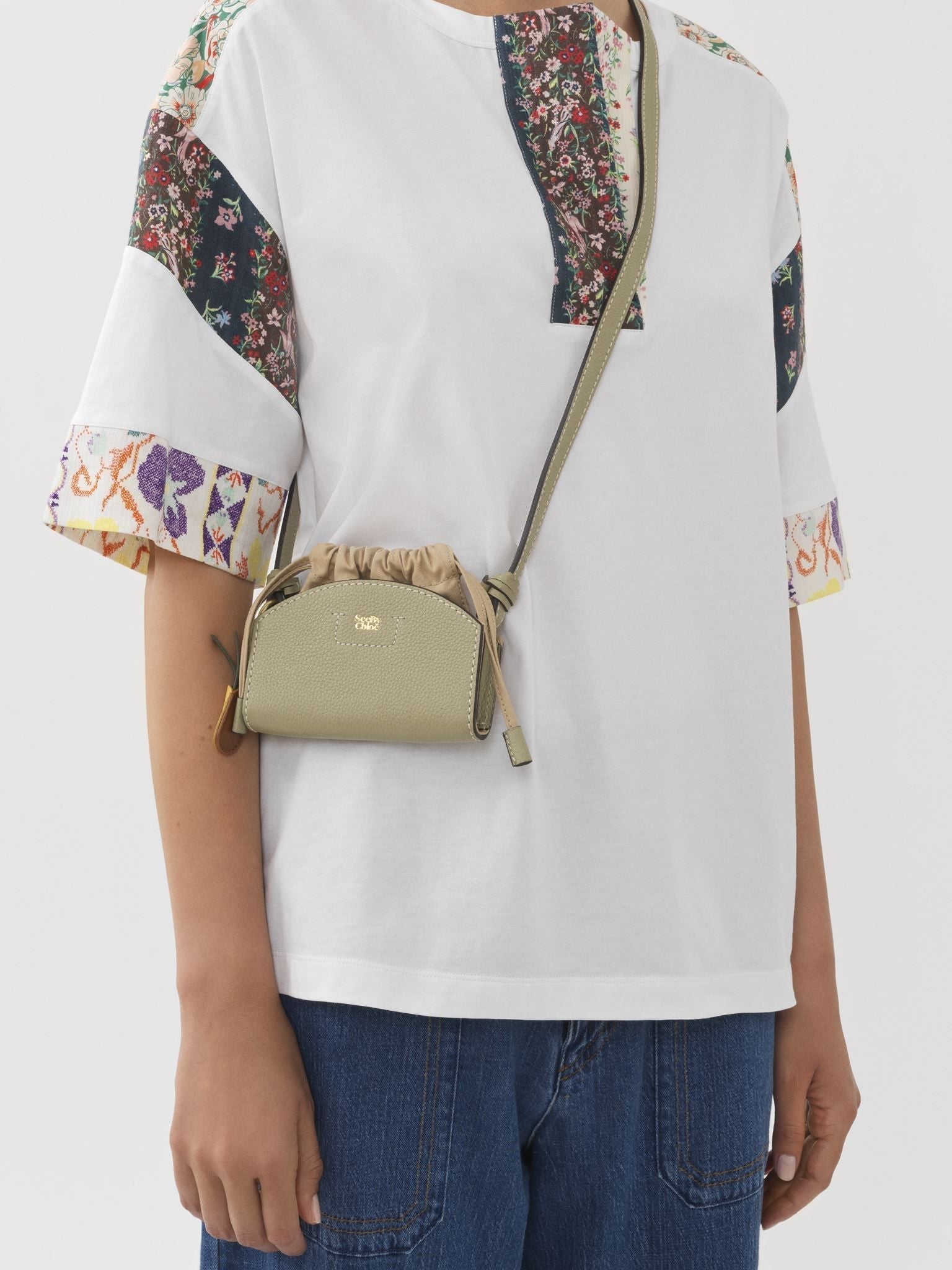 Petit sac pochette Cecilya à bandoulière en cuir - Pottery Green