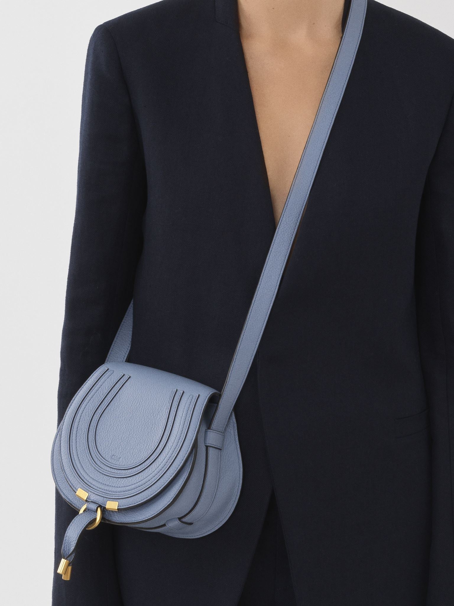 Petit sac porté épaule Marcie en cuir - Shady Cobalt