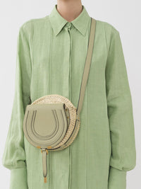 Sac panier rond porté épaule Marcie en cuir - Faded Green