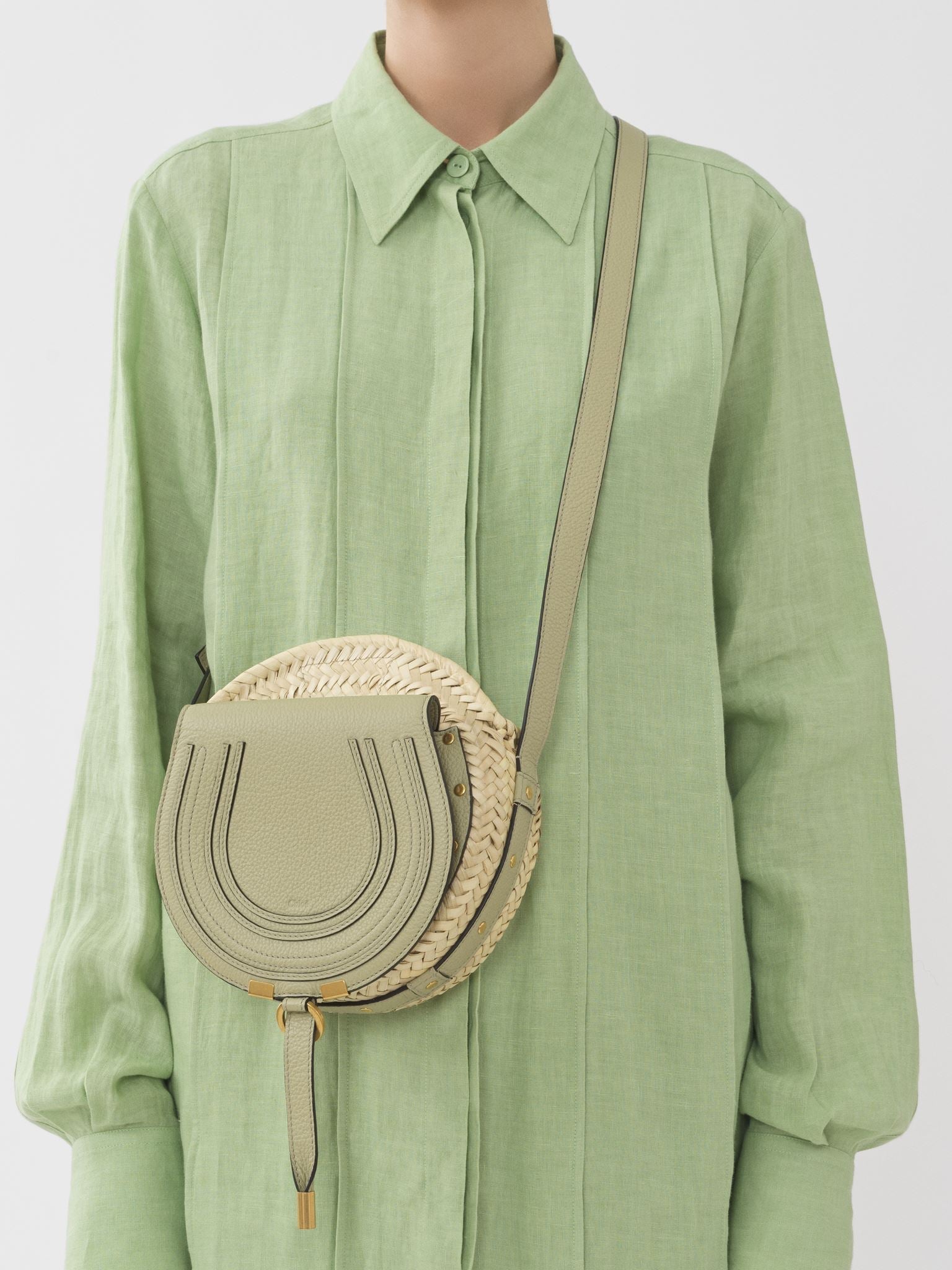 Sac panier rond porté épaule Marcie en cuir - Faded Green