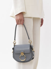 Petit sac Tess à bandoulière en cuir - Storm Blue