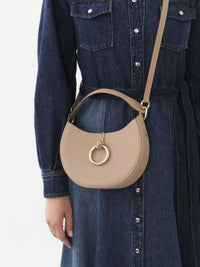 Petit sac hobo Arlène en cuir - Nomad Beige