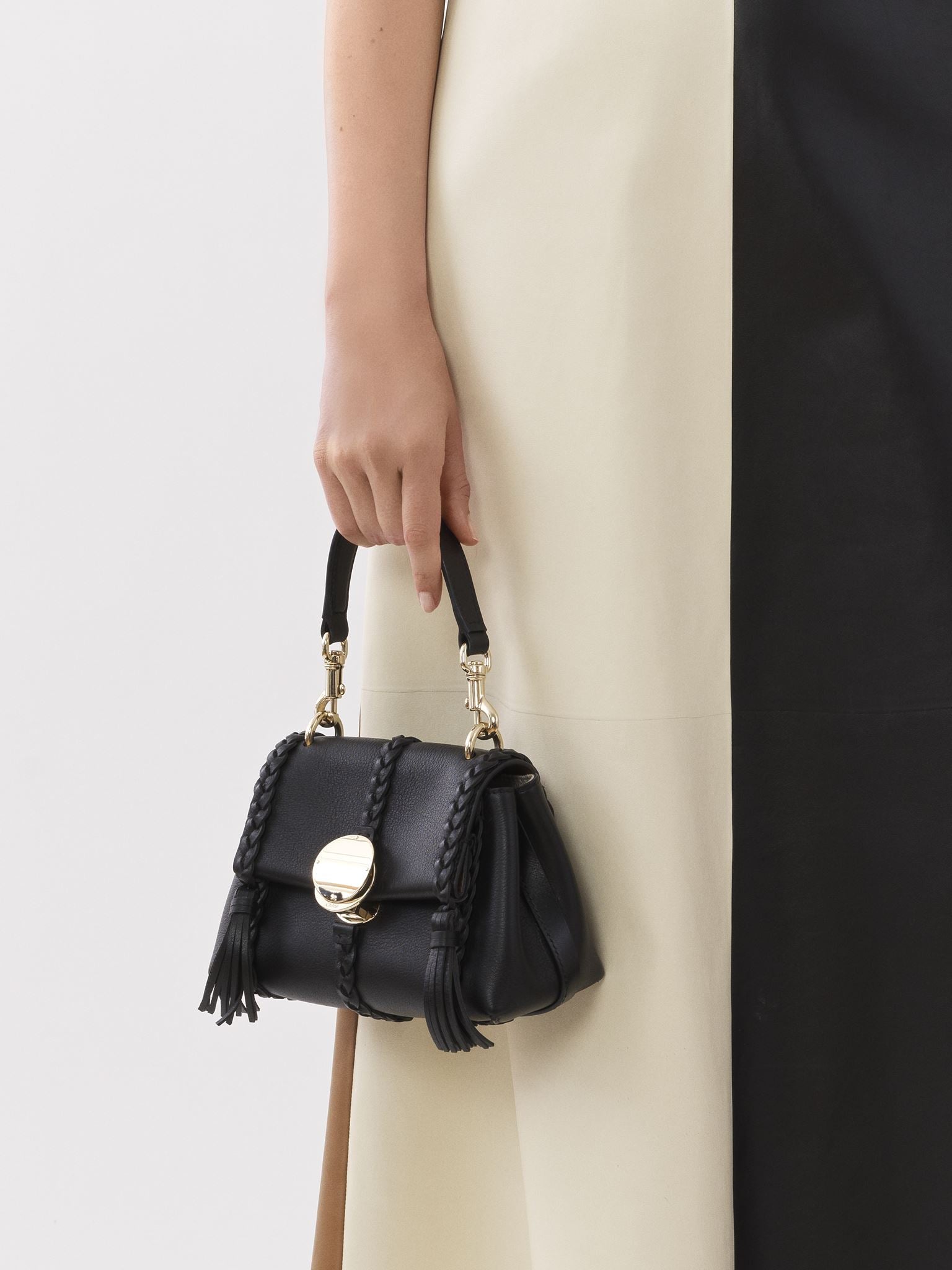 Mini sac souple porté épaule Penelope en cuir - Black