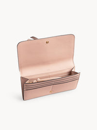 Portefeuille long à rabat Alphabet en cuir - Blush Nude