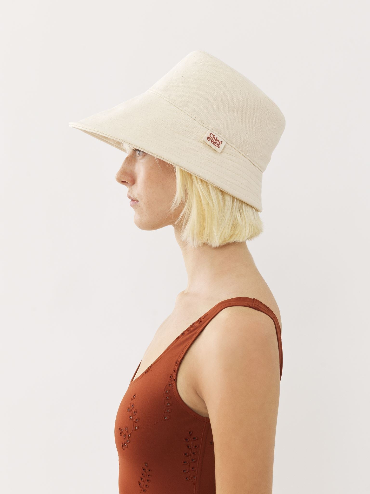 Chapeau Piia Chloé x ERES - Lait Iconique