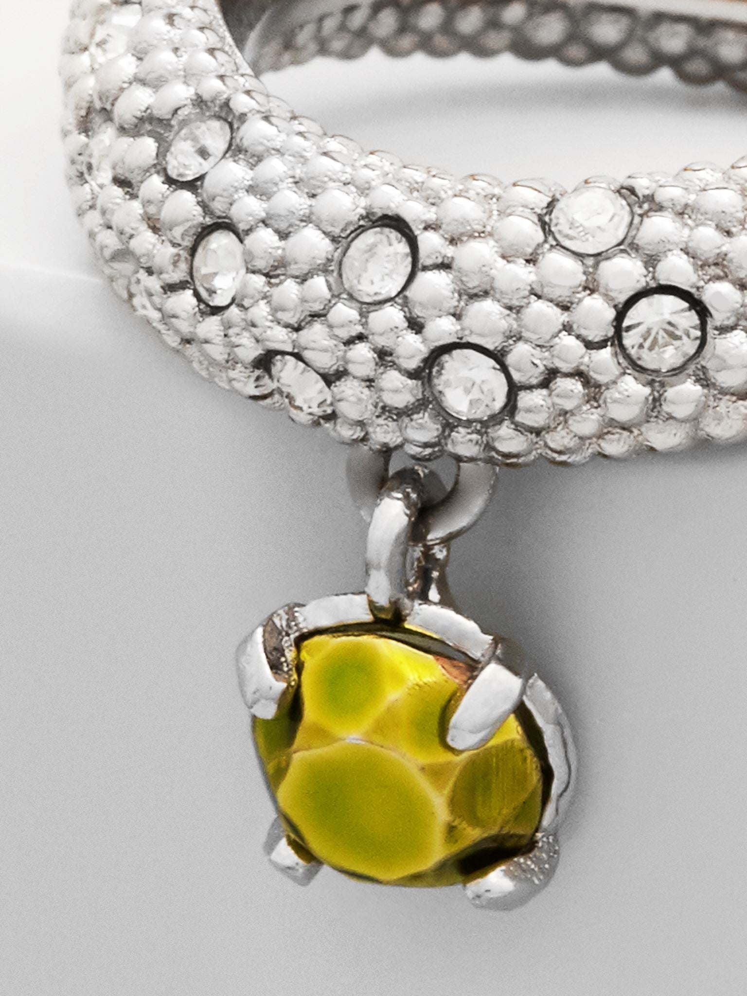 Bague Denise en laiton - Vert Percutant
