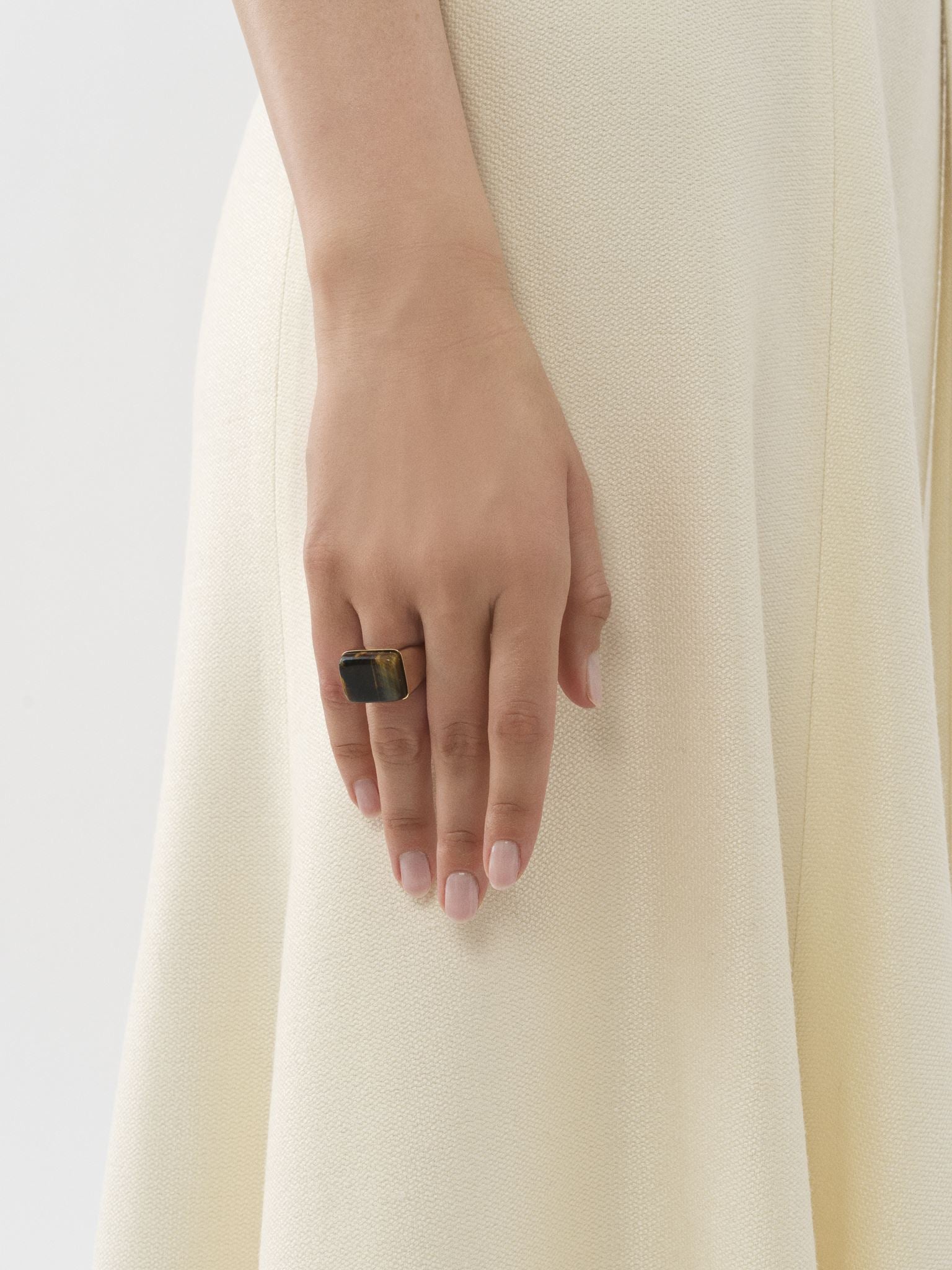 Bague Nancy avec chaîne en laiton - Gold & Tiger Eye