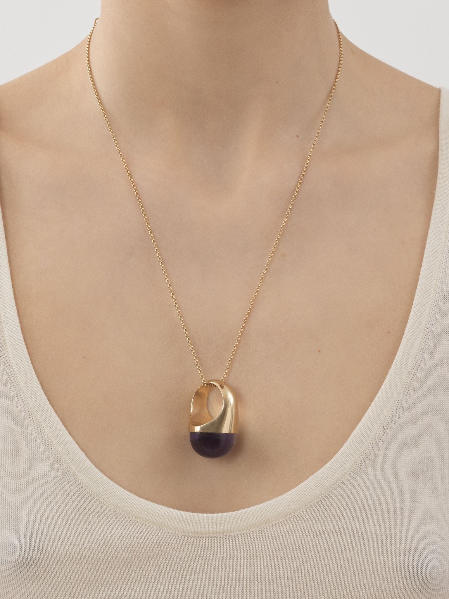 Bague Nancy avec chaîne en laiton - Gold & Amethyst
