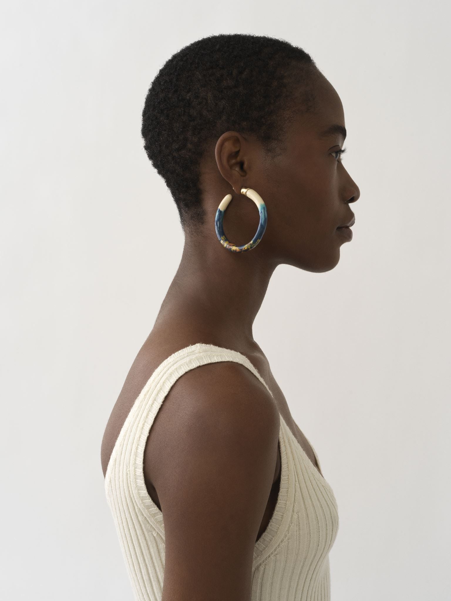 Boucles d’oreilles créoles en laiton - Blue & White