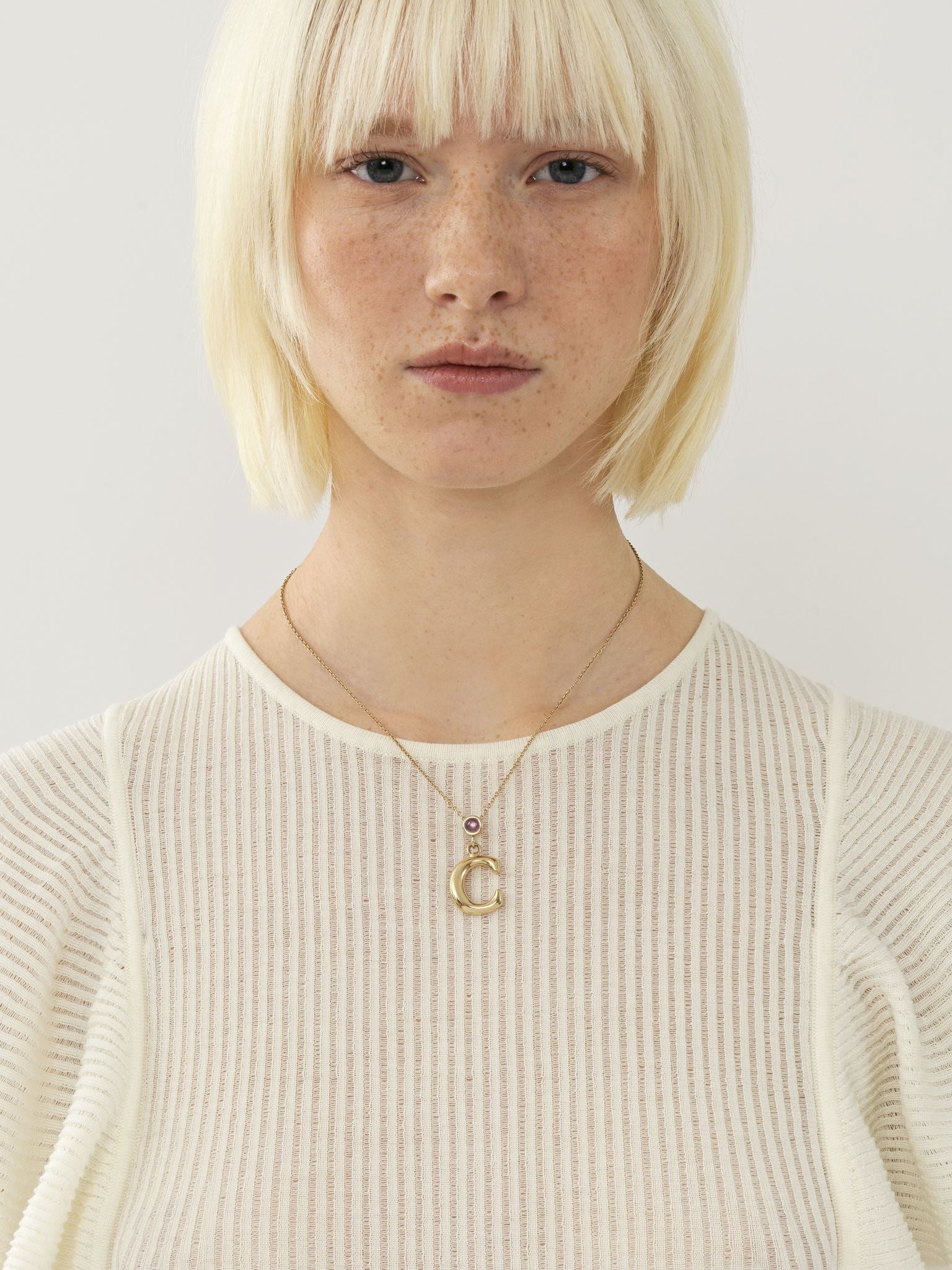 Collier Alphabet en laiton - Gold C