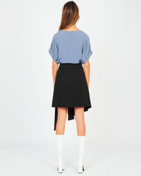 Jupe courte en gabardine de laine - Noir