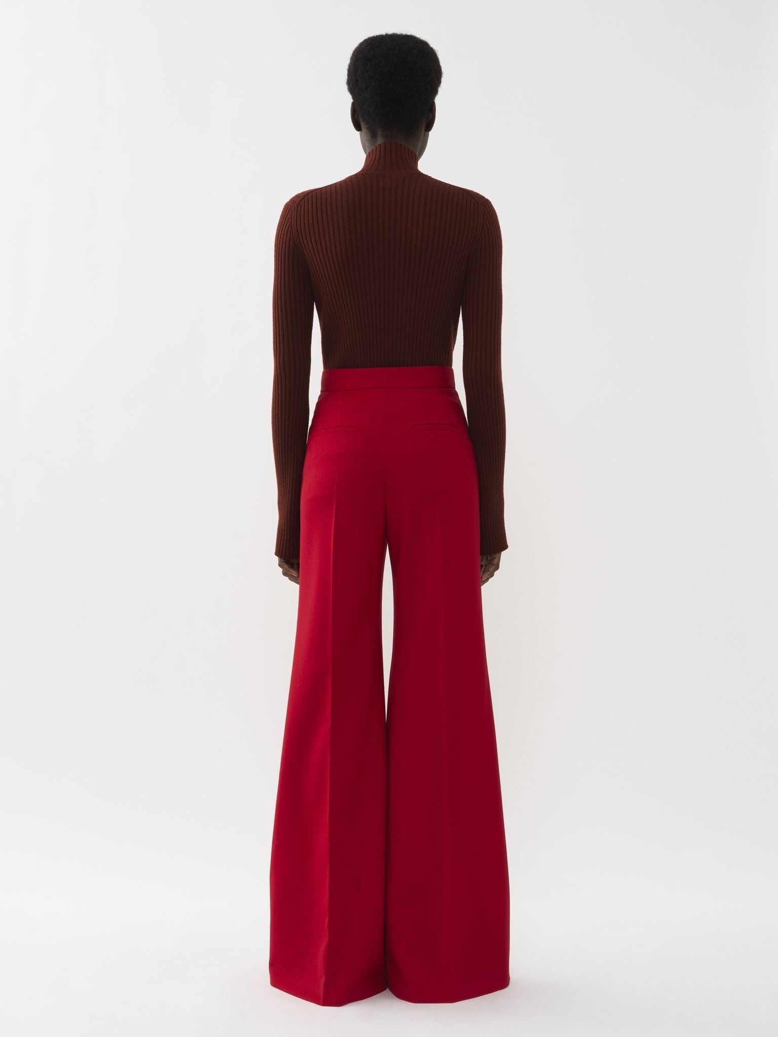 Pantalon évasé en soie - Coup de Coeur Rouge