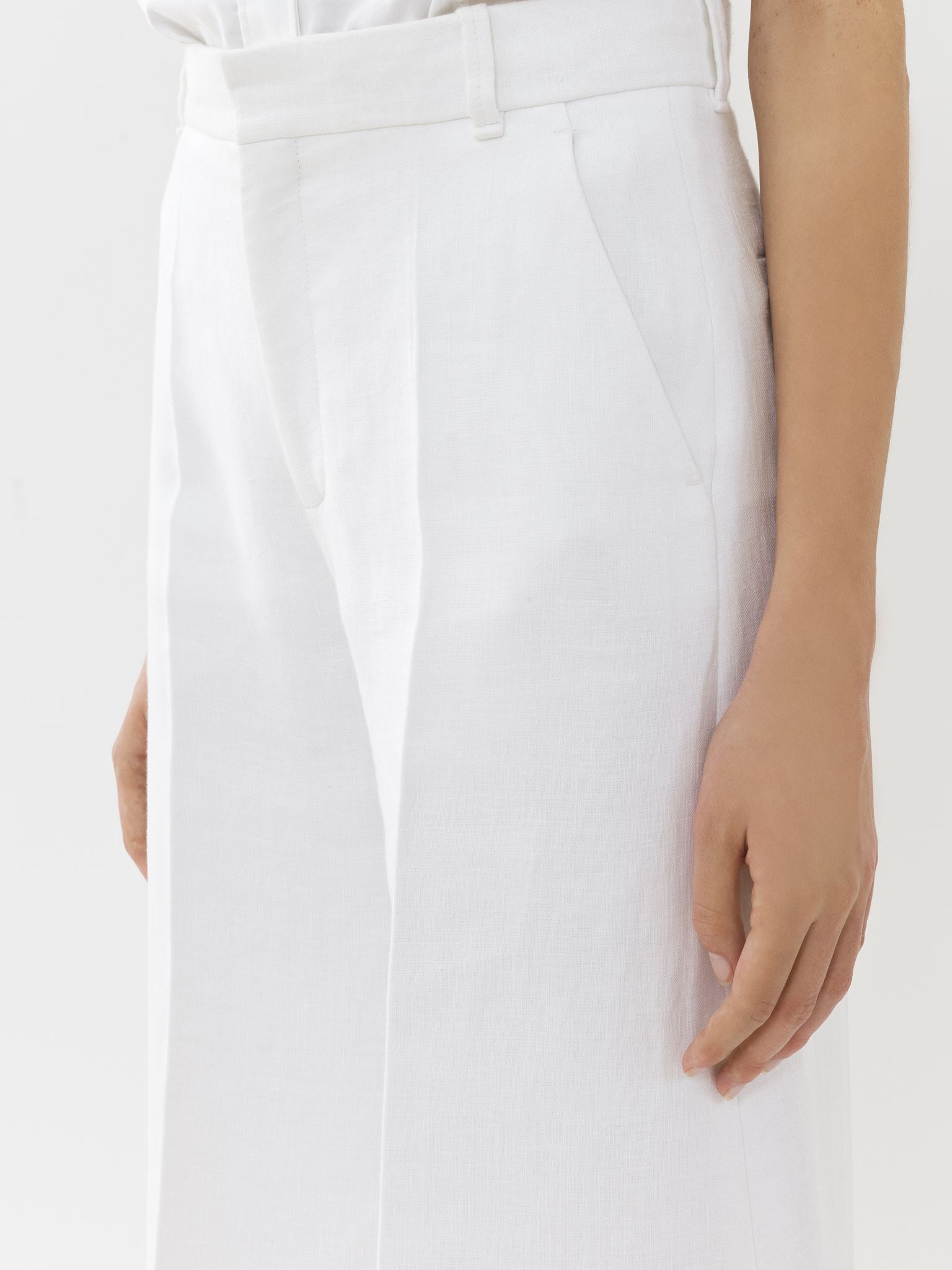 Pantalon de costume large en lin - White