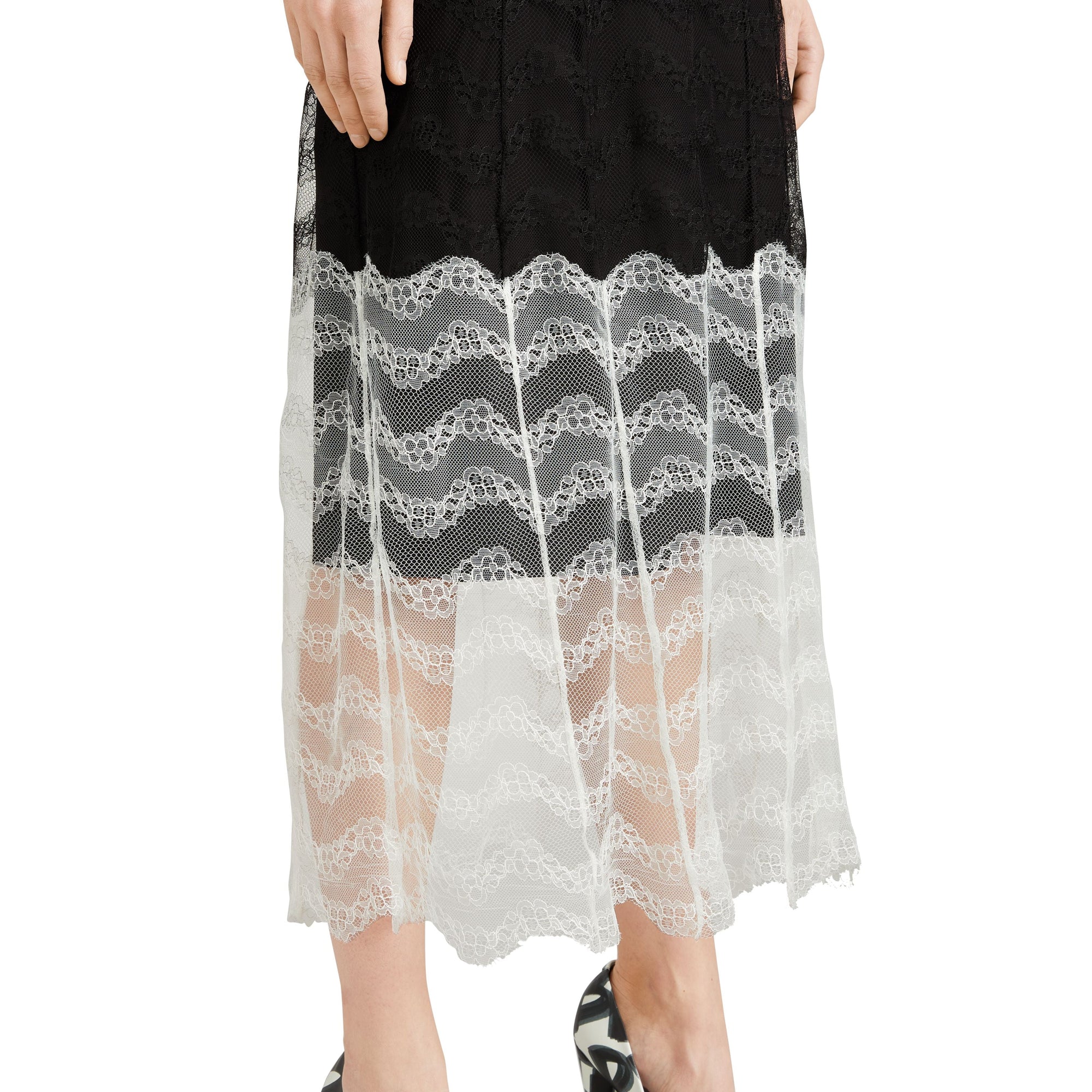 Robe en dentelle géométrique à manches froncées - Black