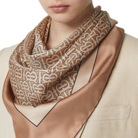 Carré de soie à imprimé Monogram - Pale Camel