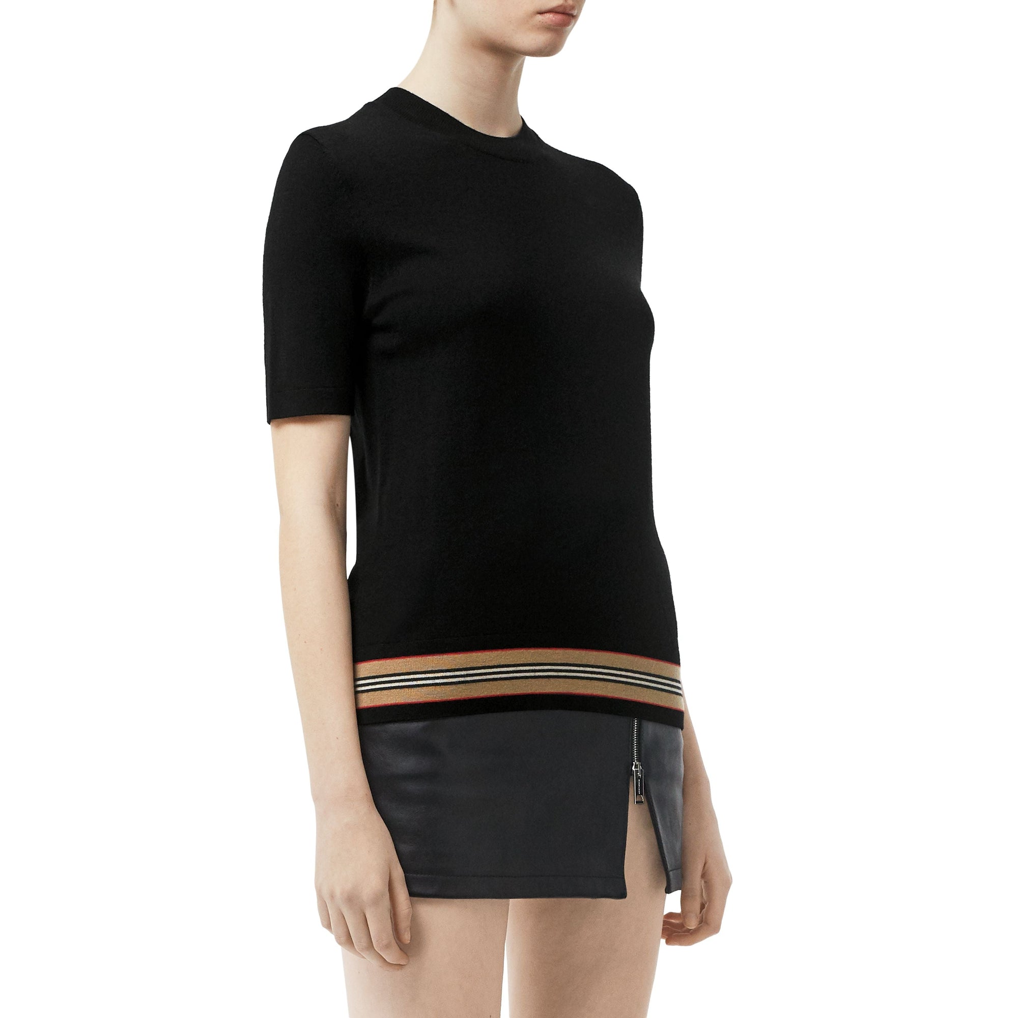 Haut à manches courtes en laine mérinos à rayures - Black
