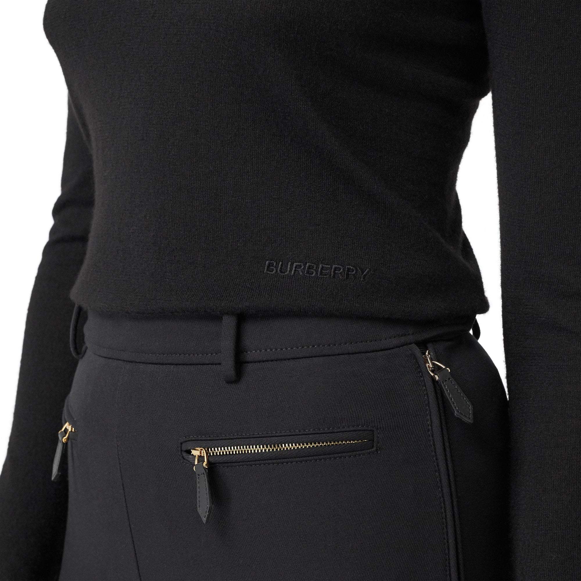 Pull à col roulé en cachemire et soie à logo brodé - Black