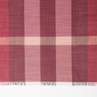 Écharpe légère en laine et soie mélangéees - Crimson Pink