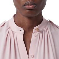 Chemise en crêpe de soie de Chine avec pattes d'épaule - Frosted Pink