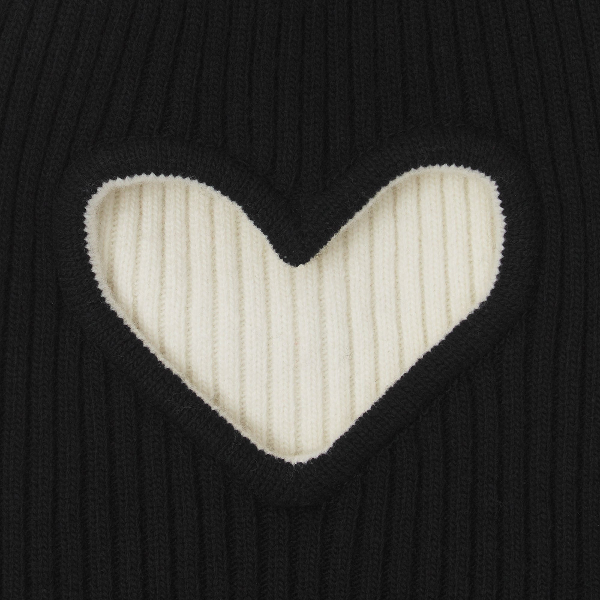 Bonnet réversible en maille de laine avec découpe - Black & White