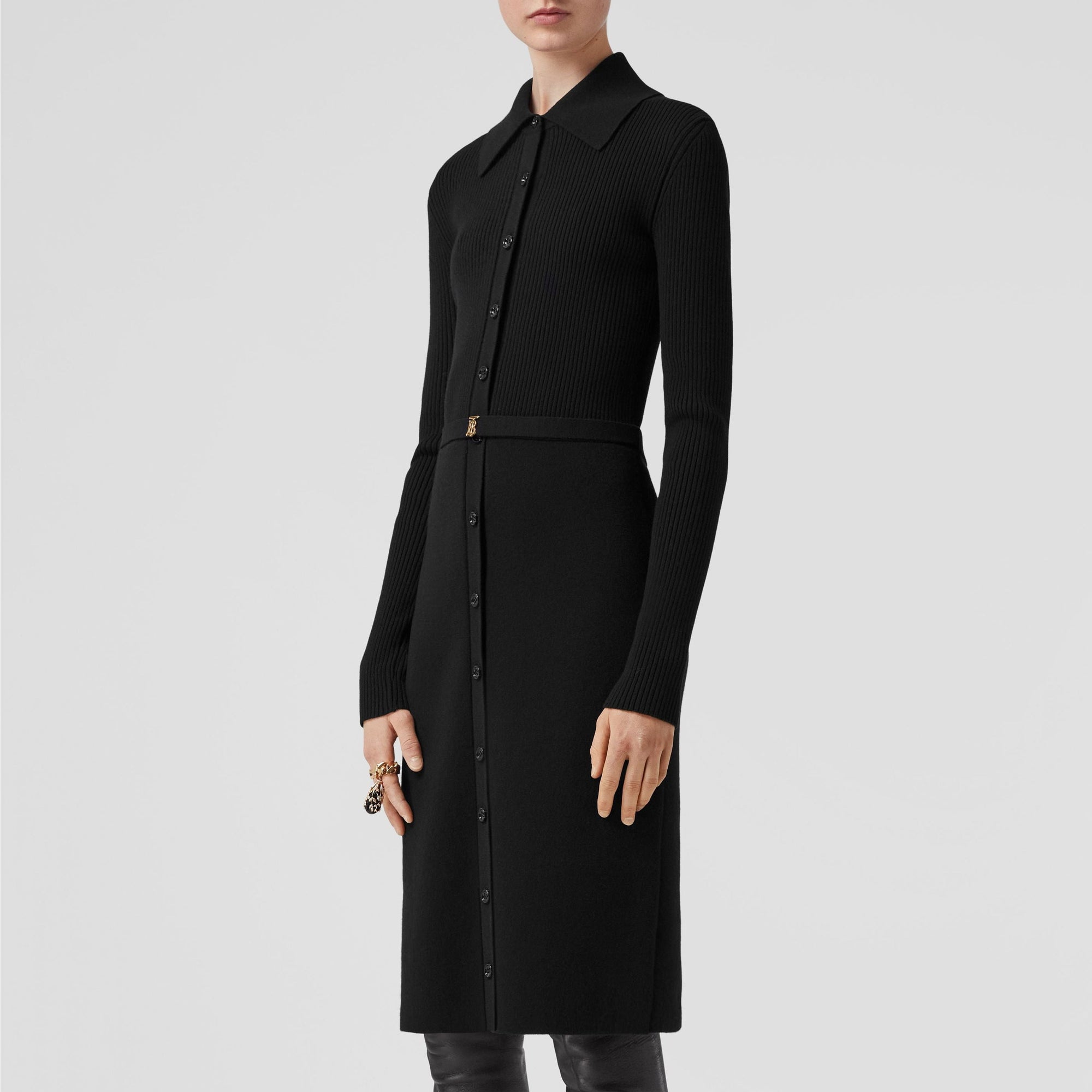 Robe en maille de laine côtelée - Black