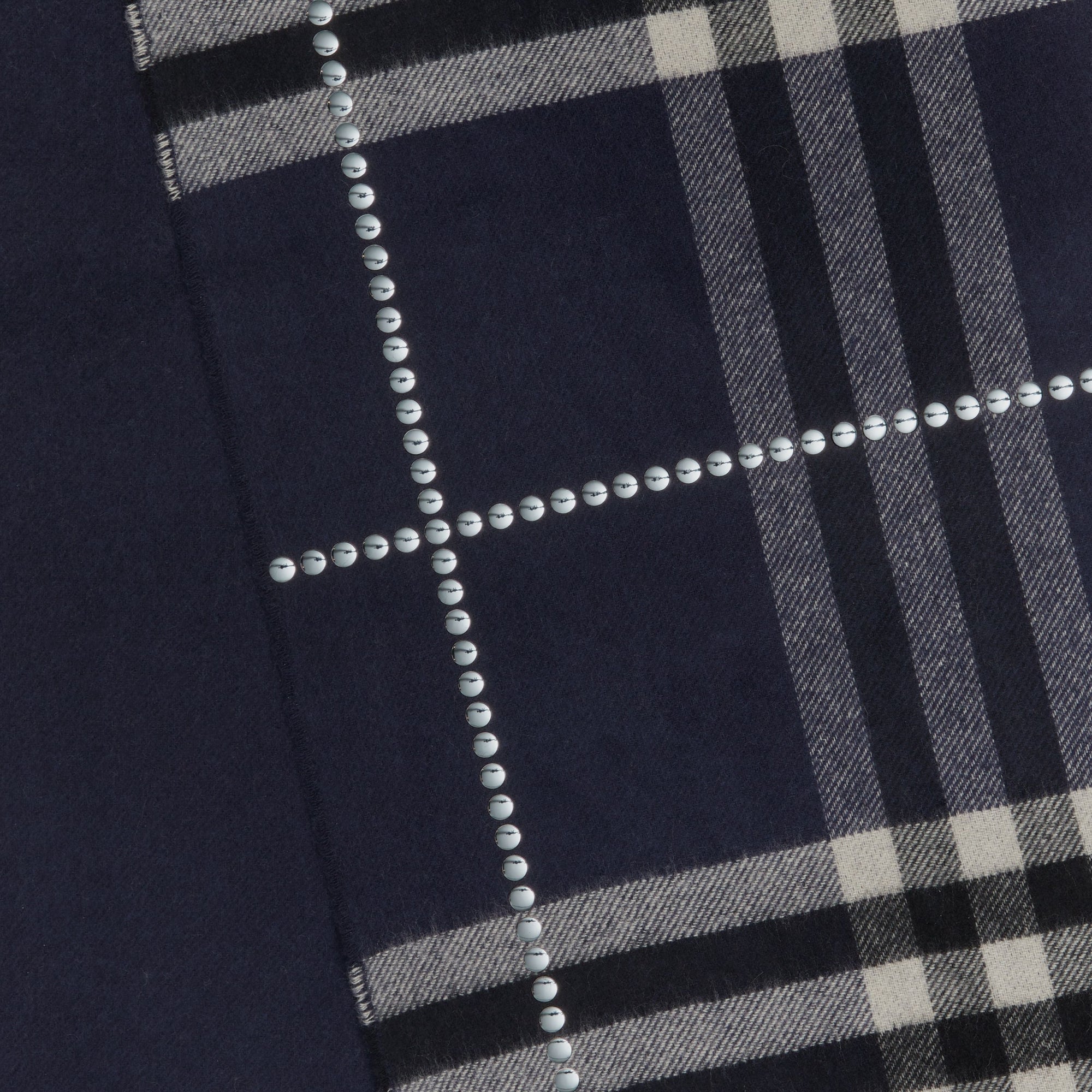 Écharpe en cachemire à carreaux de nuit - Dark Charcoal Blue