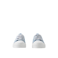 Sneakers en coton à écusson feuille de chêne - Pale Blue