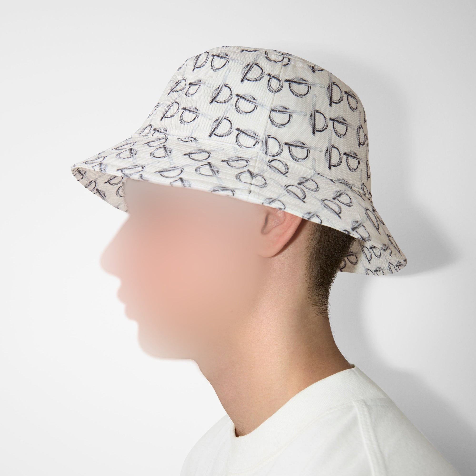 Bob en coton à motif b - White